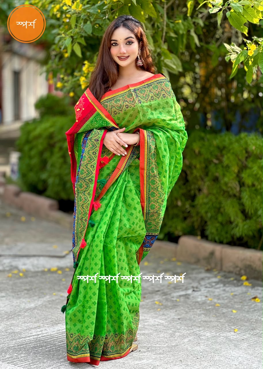 প্রিমিয়াম তাঁত কটন ব্লকের শাড়ী