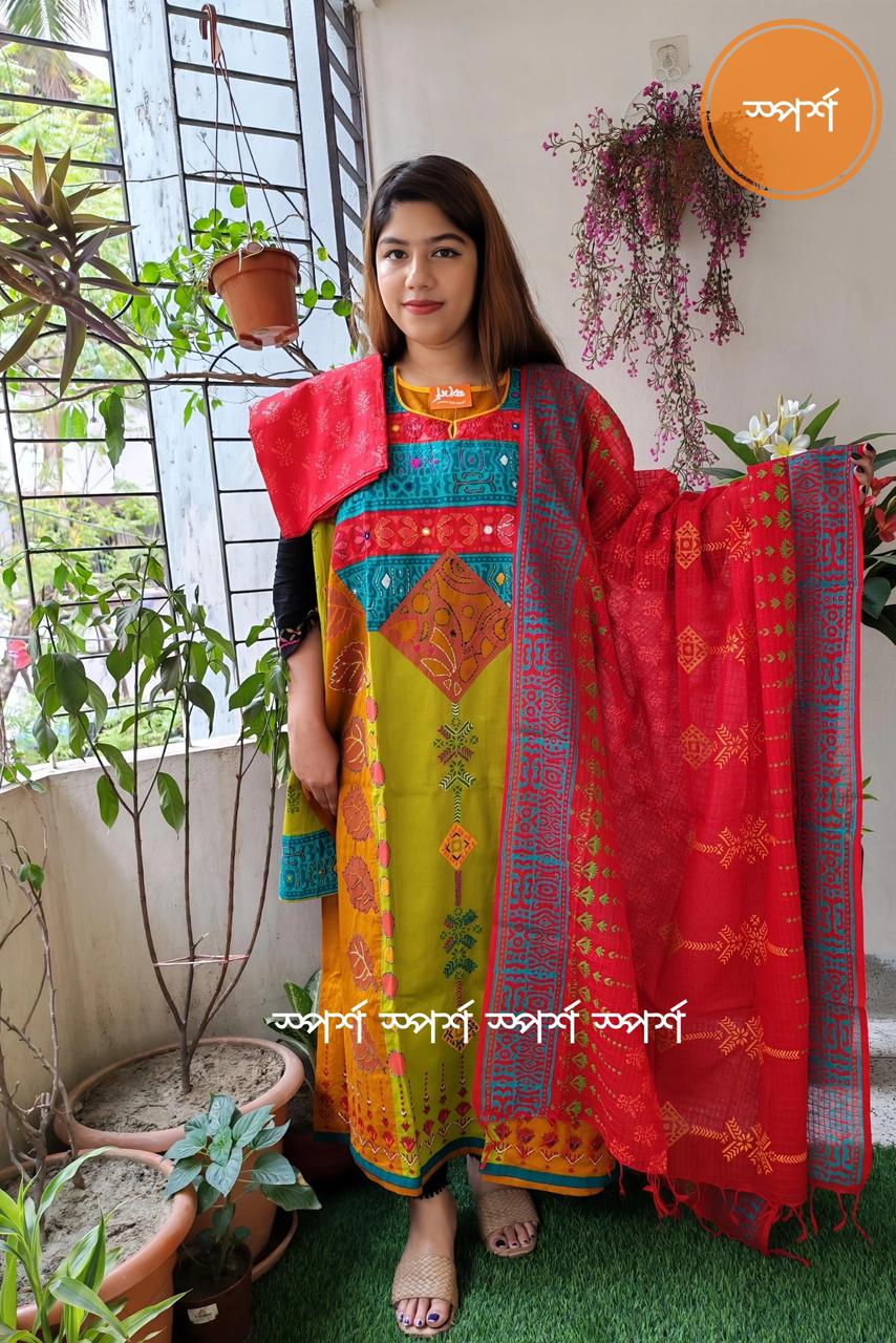 💠 ১০০% সূতি বুটিক থ্রী- পিছ (টাইডাই বাটিক, স্কিন- ব্লক & সুতার কাজ করা)💠