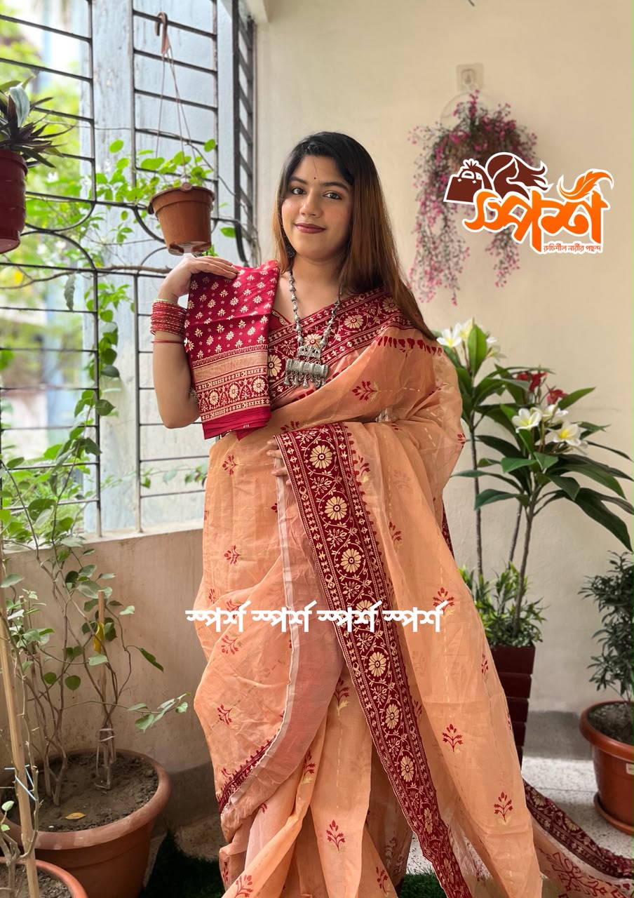 প্রিমিয়াম সেমি-মোসলিন ব্লক শাড়ী